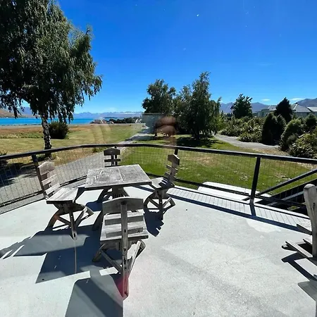 Opera House Beside The Lake Lake Tekapo Exterior foto
